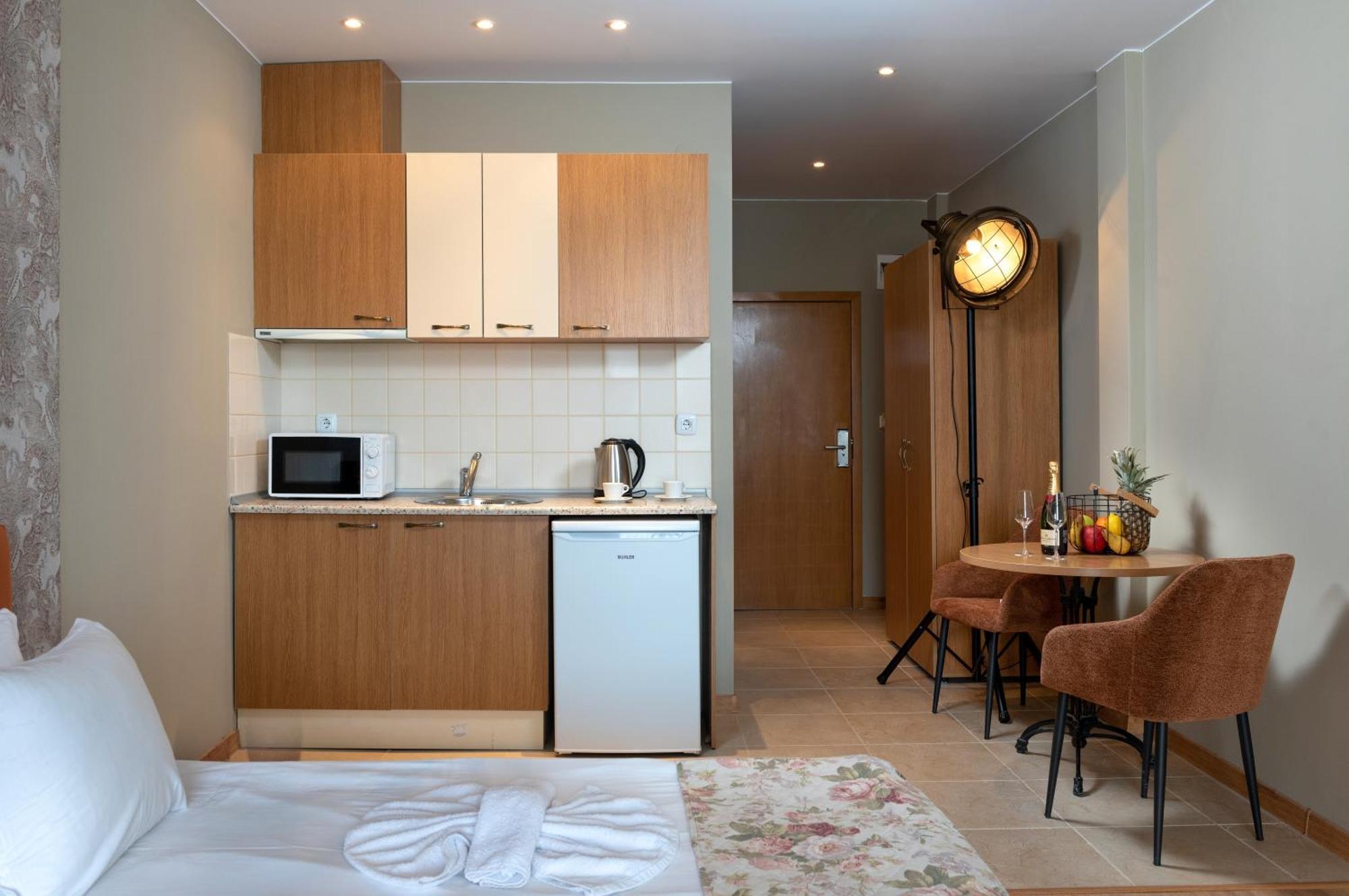סאני ביץ' Hotel Avenue מראה חיצוני תמונה