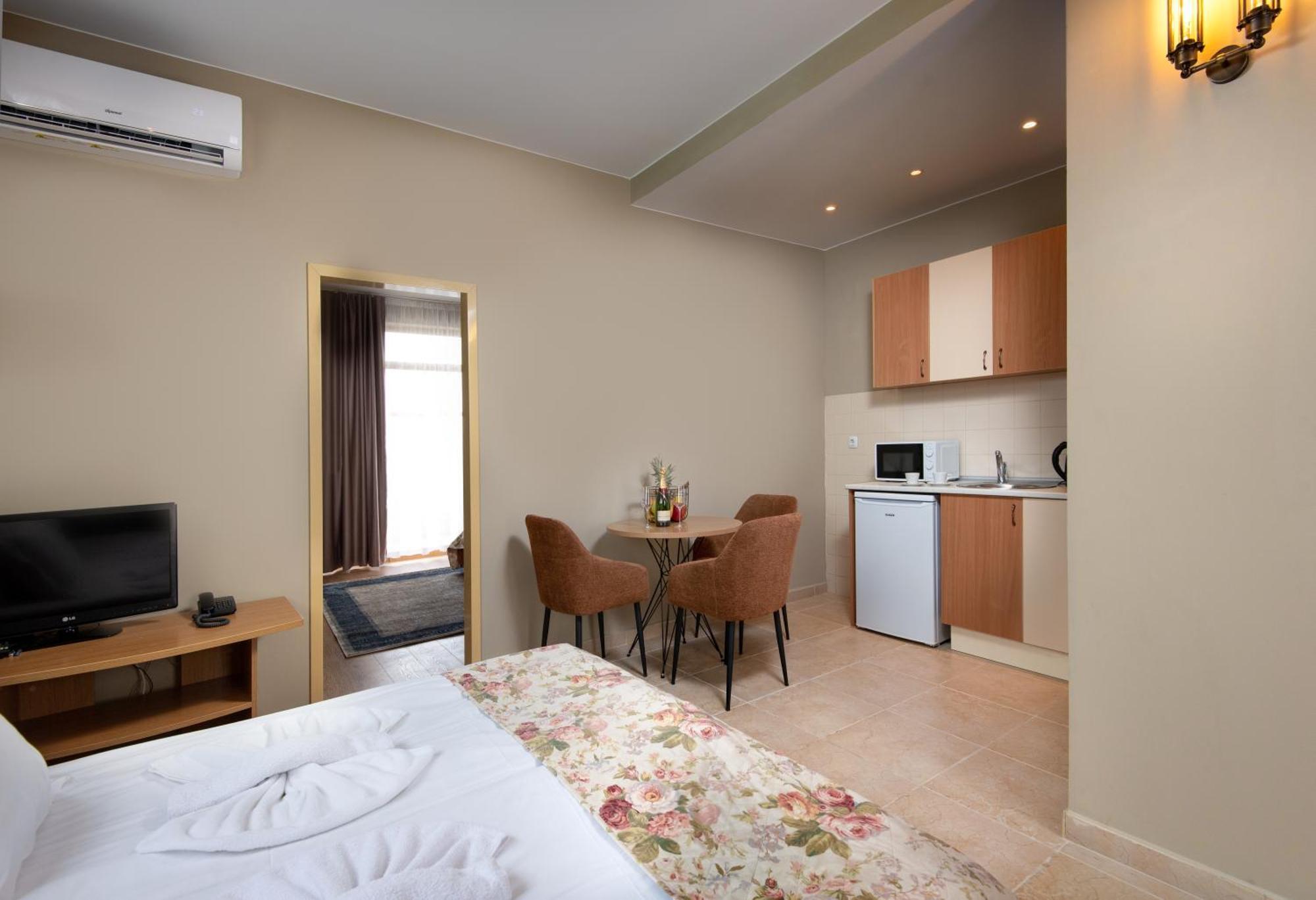 סאני ביץ' Hotel Avenue מראה חיצוני תמונה
