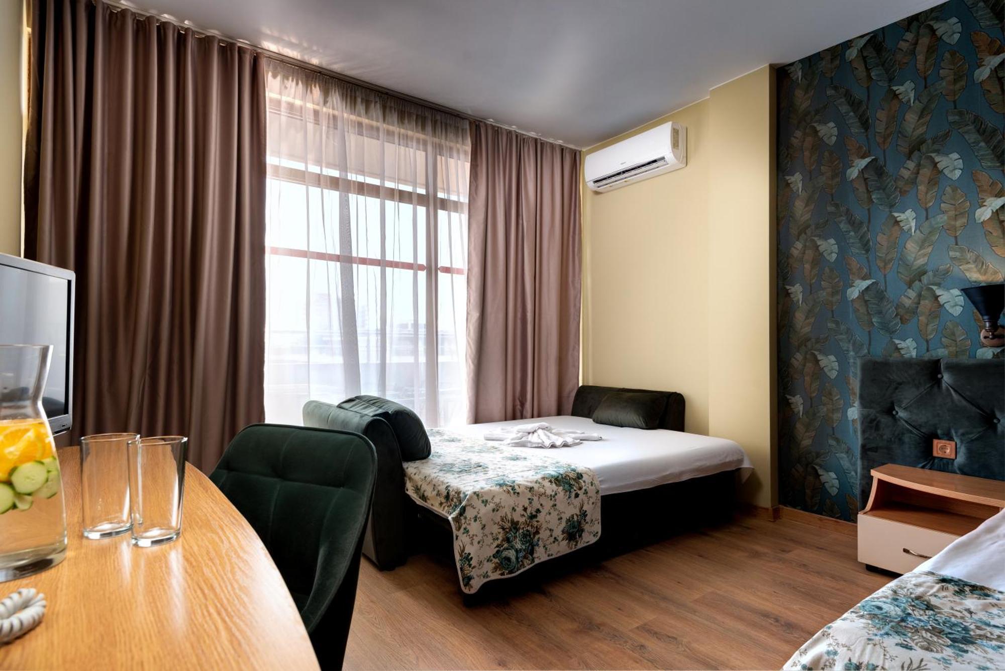 סאני ביץ' Hotel Avenue מראה חיצוני תמונה